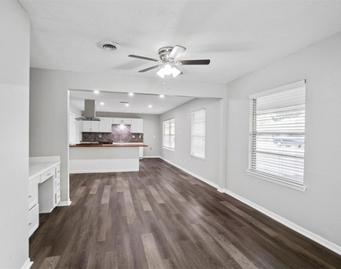 6421 Teluco Street - Photo Thumbnail 6