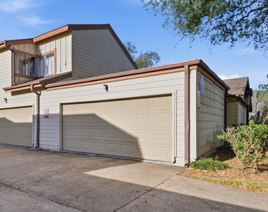 12503 Newbrook Drive - Photo Thumbnail 9