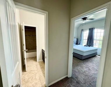 28943 Grand Teton Court - Photo Thumbnail 30