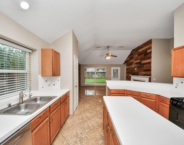 3003 Silver Spur Drive - Photo Thumbnail 18