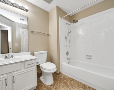 3003 Silver Spur Drive - Photo Thumbnail 35