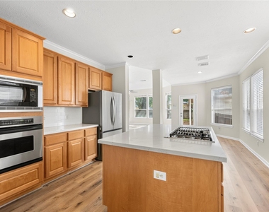 25830 Clear Springs Way - Photo Thumbnail 7