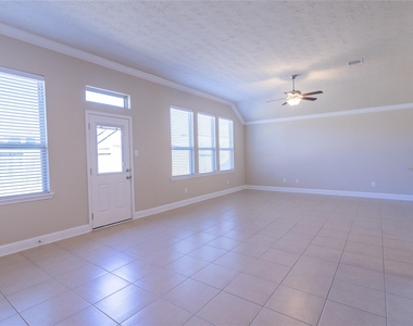 22314 Sheldonwood Court - Photo Thumbnail 6