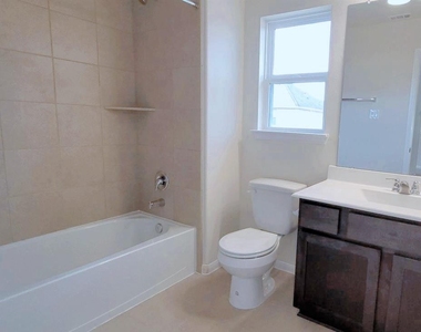 6034 Prince Place Drive - Photo Thumbnail 24