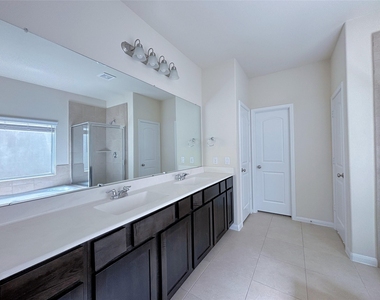 6034 Prince Place Drive - Photo Thumbnail 19