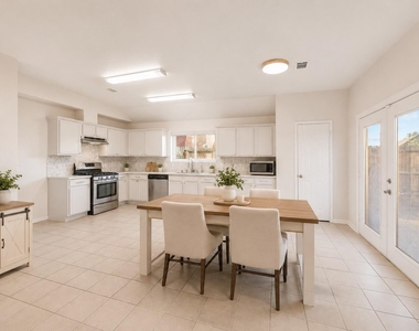 2714 Crestbrook Court - Photo Thumbnail 7