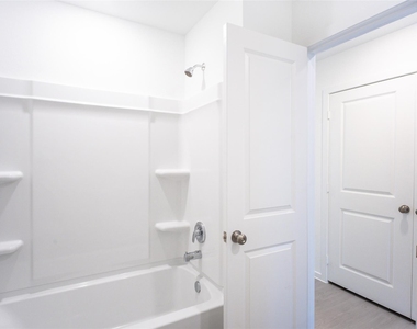 5610 Shelford Birch Drive - Photo Thumbnail 22
