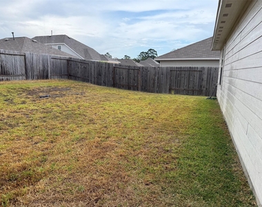 531 Flower Reed Court - Photo Thumbnail 16