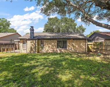 22307 Red River Drive - Photo Thumbnail 17