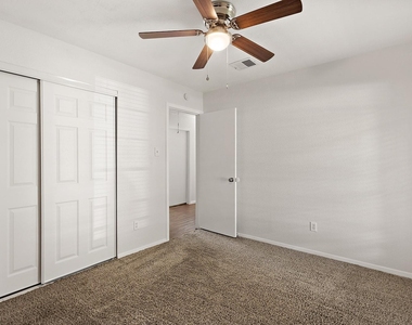 22307 Red River Drive - Photo Thumbnail 14