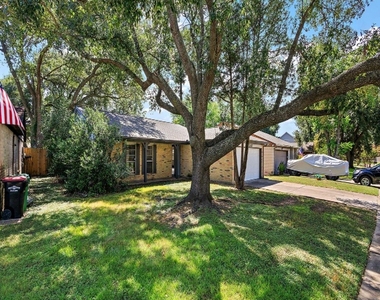 22307 Red River Drive - Photo Thumbnail 21