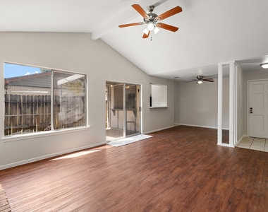 22307 Red River Drive - Photo Thumbnail 2