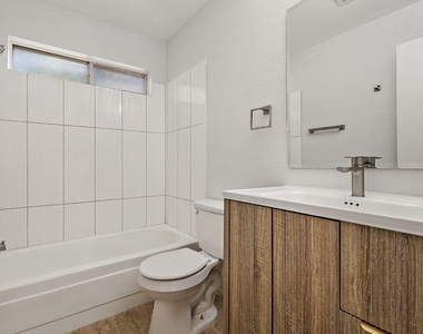 22307 Red River Drive - Photo Thumbnail 12