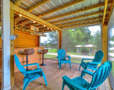 20 Clearview Street - Photo Thumbnail 26