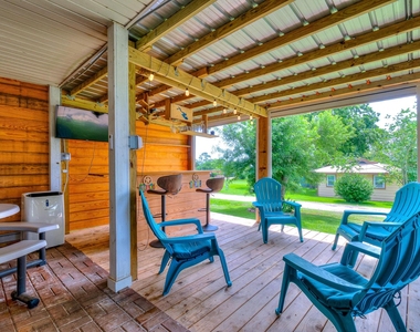 20 Clearview Street - Photo Thumbnail 21