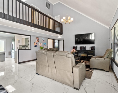 20 Clearview Street - Photo Thumbnail 3