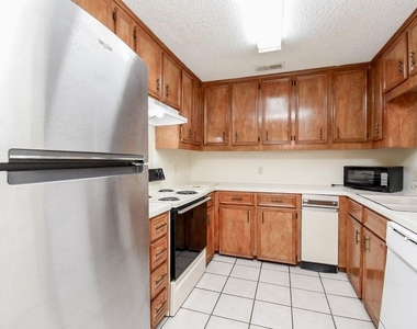 11280 Braes Forest Drive - Photo Thumbnail 15