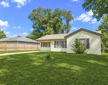7217 Parker Road - Photo Thumbnail 1