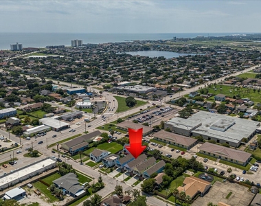 2309 67th Street - Photo Thumbnail 6