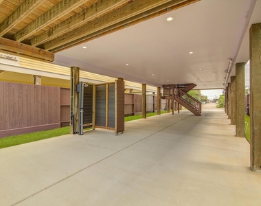 2309 67th Street - Photo Thumbnail 37