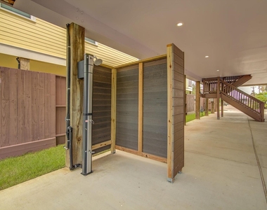 2309 67th Street - Photo Thumbnail 38