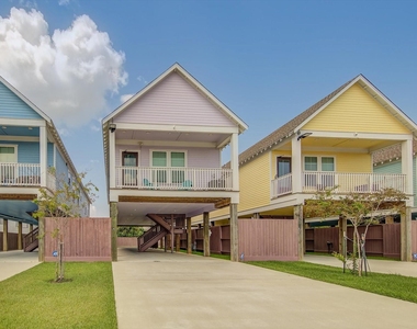 2309 67th Street - Photo Thumbnail 5