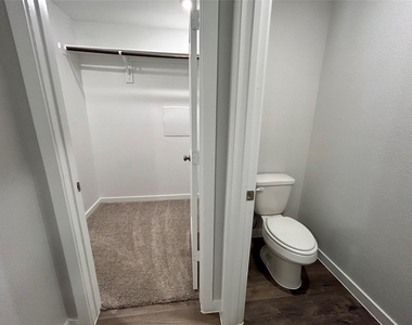 3327 Young Clover Way - Photo Thumbnail 21