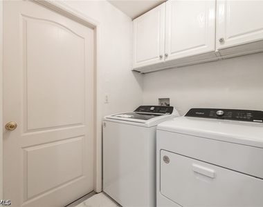 421 Broadmoor Street - Photo Thumbnail 22