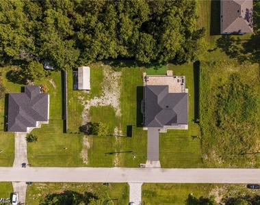 421 Broadmoor Street - Photo Thumbnail 34
