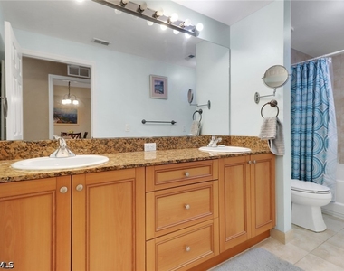 20257 Royal Villagio Court - Photo Thumbnail 16