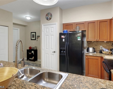 20257 Royal Villagio Court - Photo Thumbnail 5