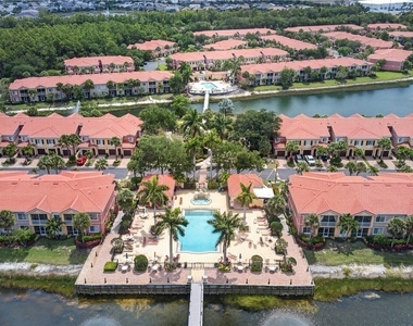 20257 Royal Villagio Court - Photo Thumbnail 35