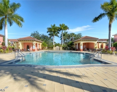 20257 Royal Villagio Court - Photo Thumbnail 34