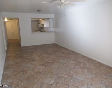 10041 Maddox Lane - Photo Thumbnail 2