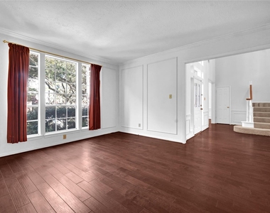 4622 Grand Cayman Drive - Photo Thumbnail 9