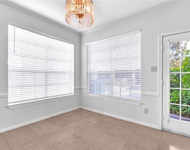 4622 Grand Cayman Drive - Photo Thumbnail 17