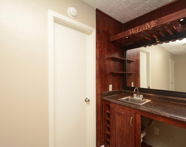 16335 Quail Echo Drive - Photo Thumbnail 3