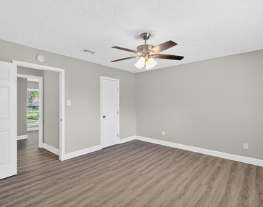 2510 Marble Falls Drive - Photo Thumbnail 13