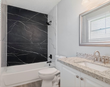 2510 Marble Falls Drive - Photo Thumbnail 14
