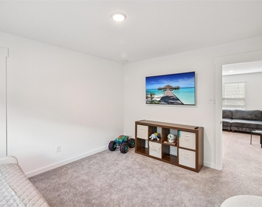 4806 Sand Clouds Drive - Photo Thumbnail 30