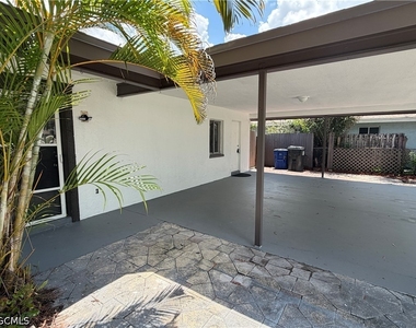 5831 Casablanca Court - Photo Thumbnail 1