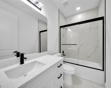 4987 Fairway Court - Photo Thumbnail 17