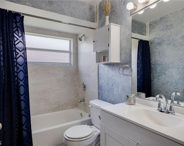 17791 Castle Harbor Drive - Photo Thumbnail 11