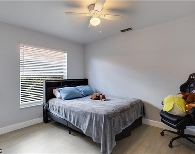 17791 Castle Harbor Drive - Photo Thumbnail 12