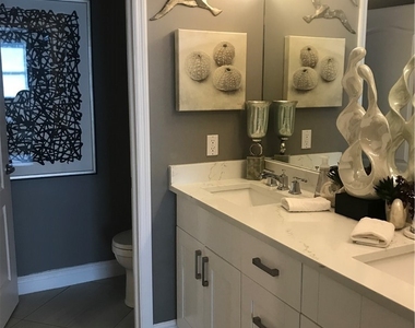 11021 Gulf Reflections Drive - Photo Thumbnail 17