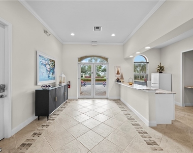 11021 Gulf Reflections Drive - Photo Thumbnail 32
