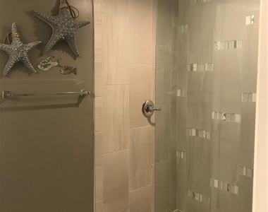 11021 Gulf Reflections Drive - Photo Thumbnail 16