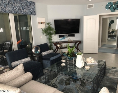 11021 Gulf Reflections Drive - Photo Thumbnail 38