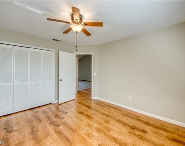4616 Se 6th Avenue - Photo Thumbnail 18