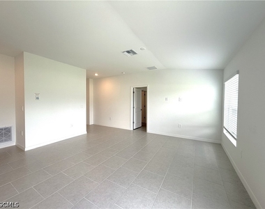 17216 Cantu Court - Photo Thumbnail 6